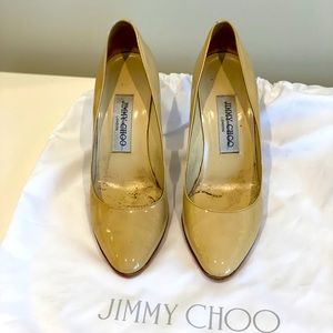 Comfiest JIMMY CHOO almond toe nude patent pump6.5